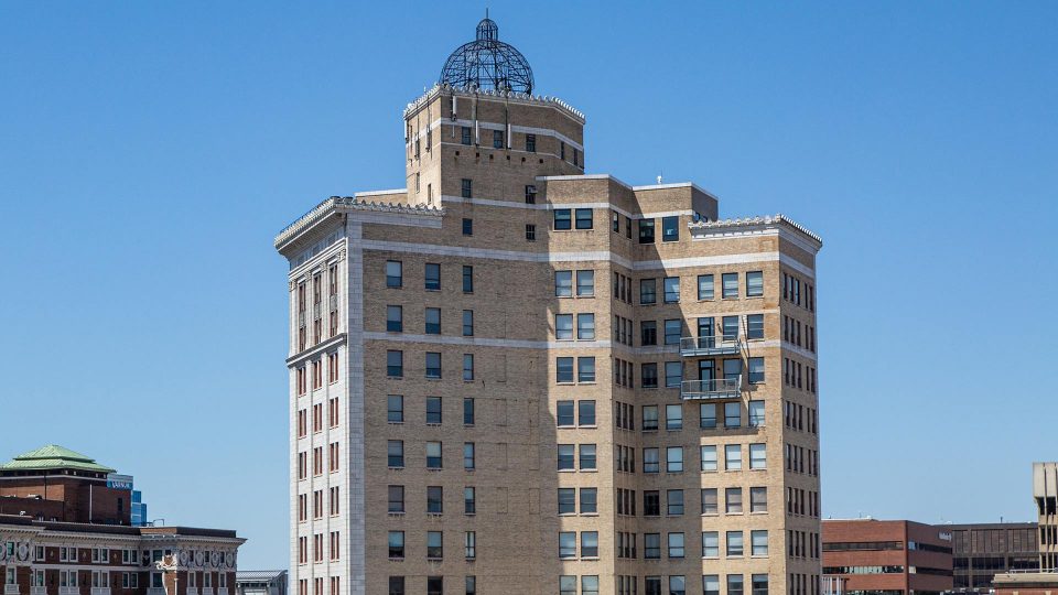 McKay Tower Residences - Rockford Property Management